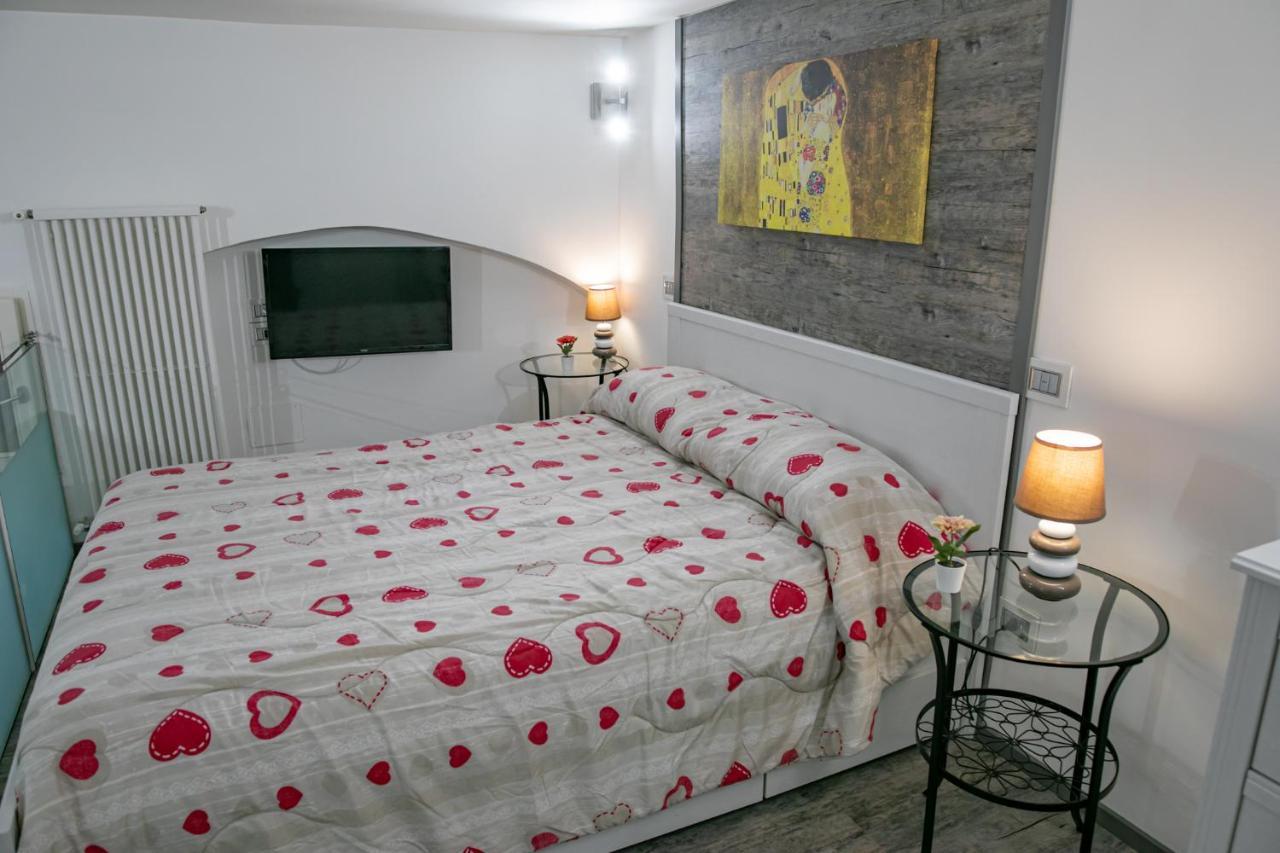 Salerno Mare E Luci Deluxe Apartment Exterior photo